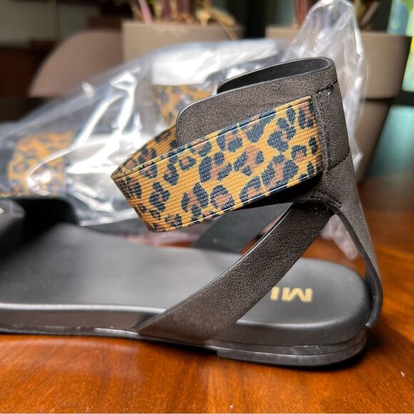 MIA Lydya Sandals Women’s Leopard Animal Print Summer Flat Gladiator size 9 - Picture 5 of 5